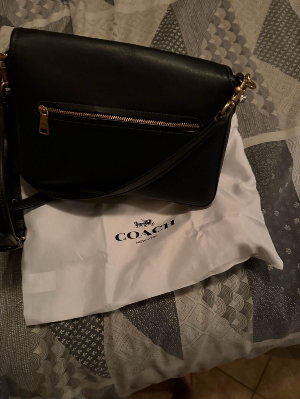 Coach Black Leather Crossbody Bag with Gold Turnlock - Picture 7 of 7